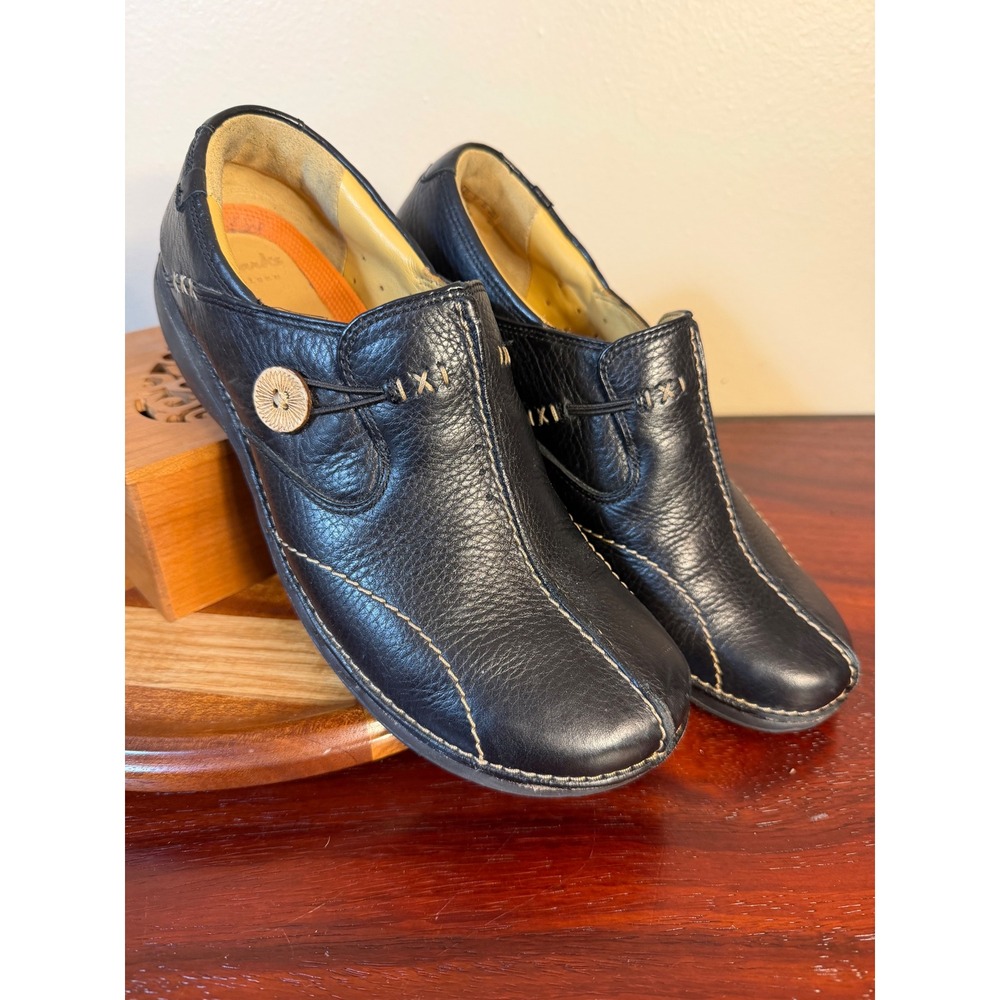 Clarks Artisan Unstructured Black Leather Loafers Button Slip On Shoes Women 9 M